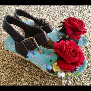 NIB Irregular Choice Mary Martini Red Flower Sz 40